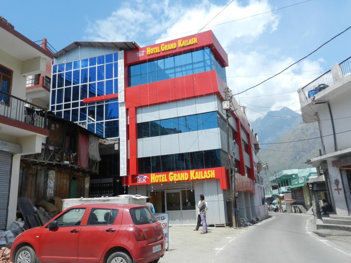 Hotel Grand Kailash Joshīmath Exterior foto